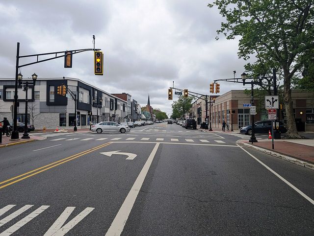 Clifton Avenue northbound at First Street, Lakewood