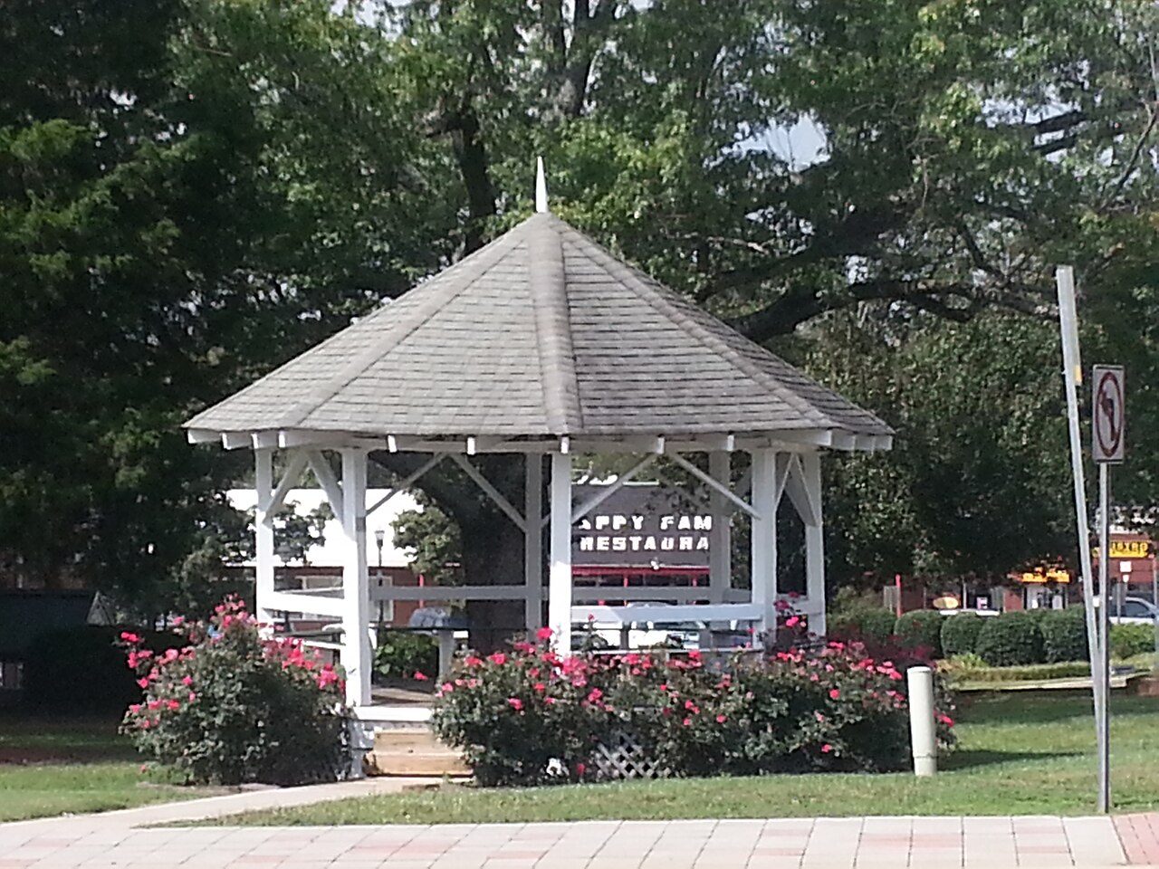 Cumming Bandstand