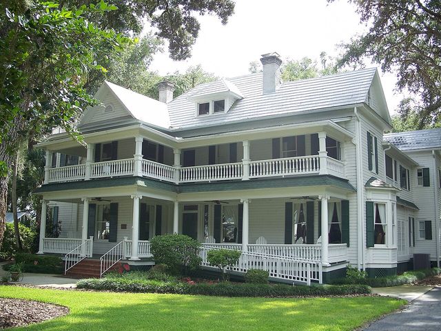Luther F. Tilden House in Winter Garden