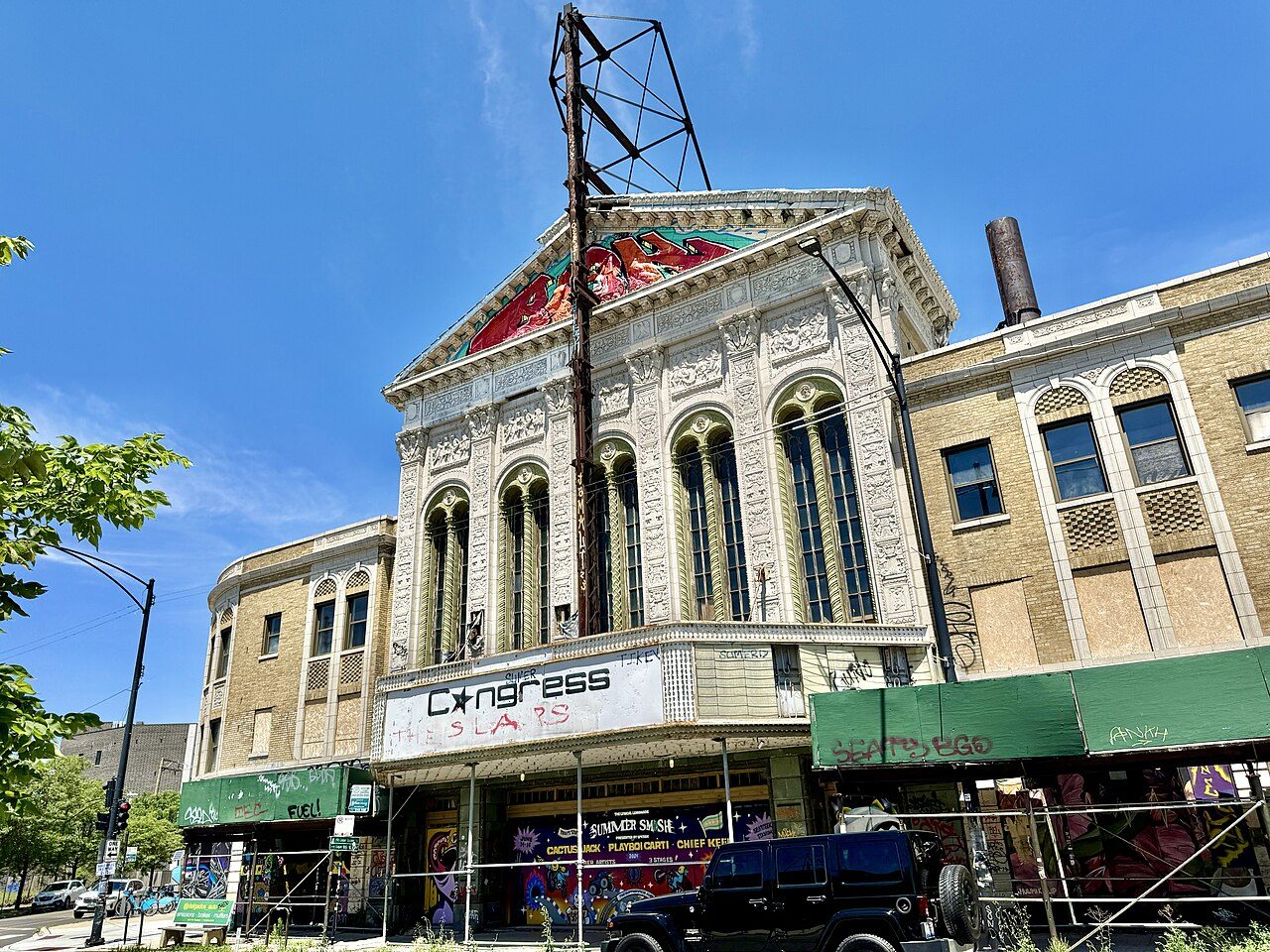 Congress Theater at Milwaukee Avenue and Rockwell Street