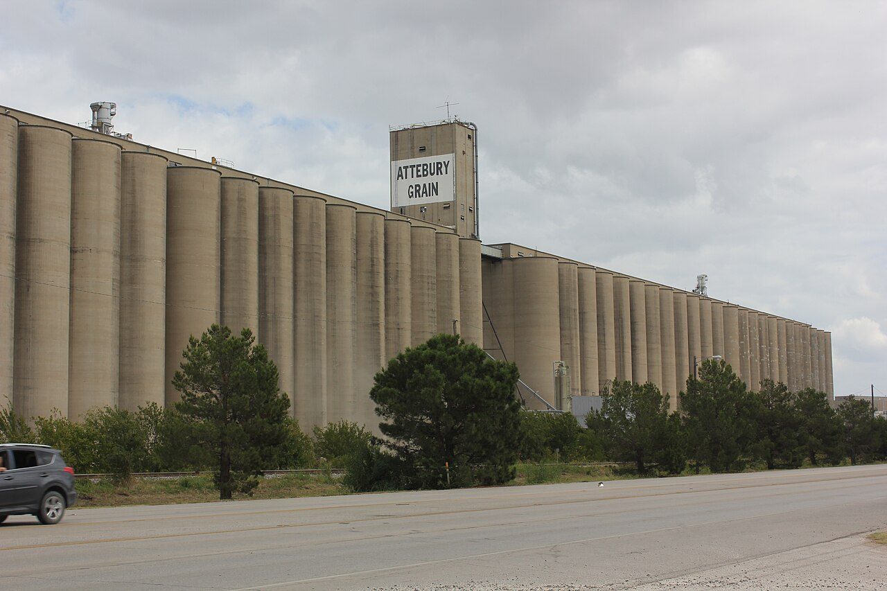 Attebury Grain in Saginaw, Texas