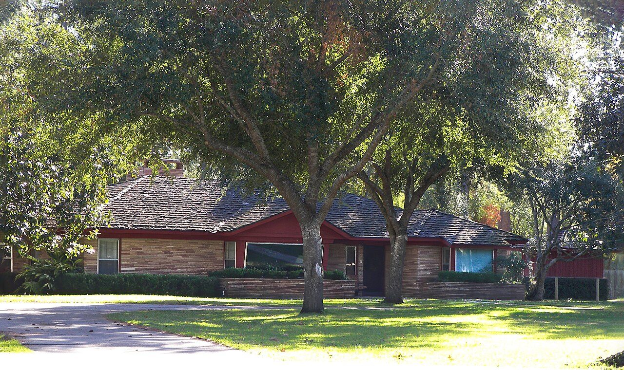 B. Ray and Charlotte Woods House in Katy, Texas