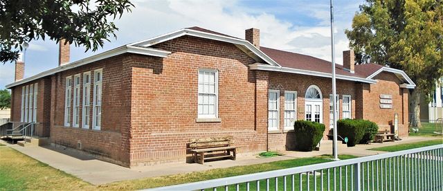 Rittenhouse Elementary School, San Tan Historical Society Museum