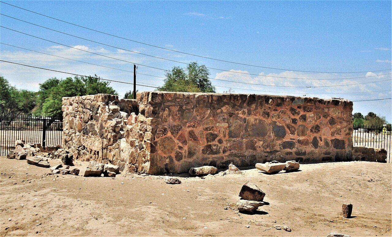 Desert Wells Stage Stop ruins