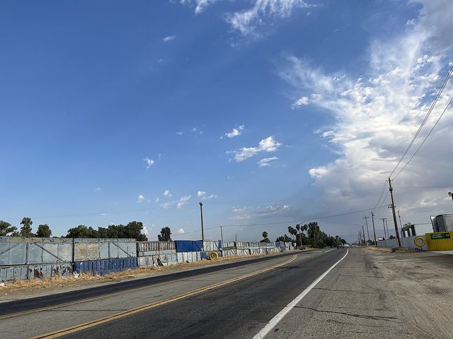 CA 184 southbound north of Lamont